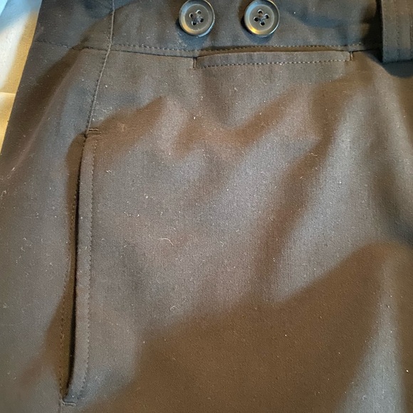 Larry Levine Capri Dress Pant - Picture 4 of 5